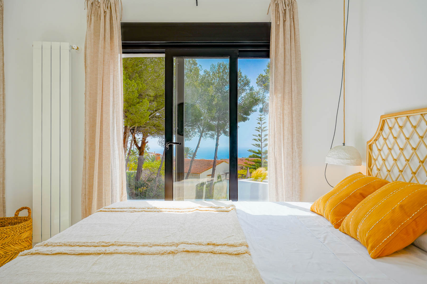 Preciosa villa con vistas al mar en venta en Cap Negre, Jávea