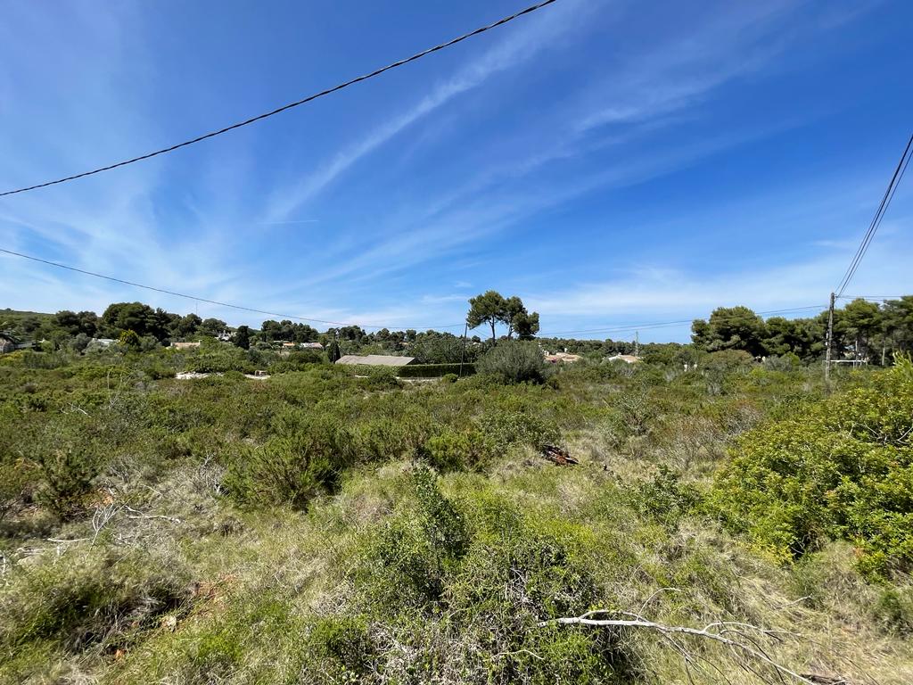 Plot for sale in Cabo san Antonio